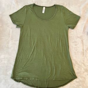 Lularoe green shirt